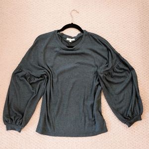 PROMESA | Drapey Rounded Sleeve Sweater